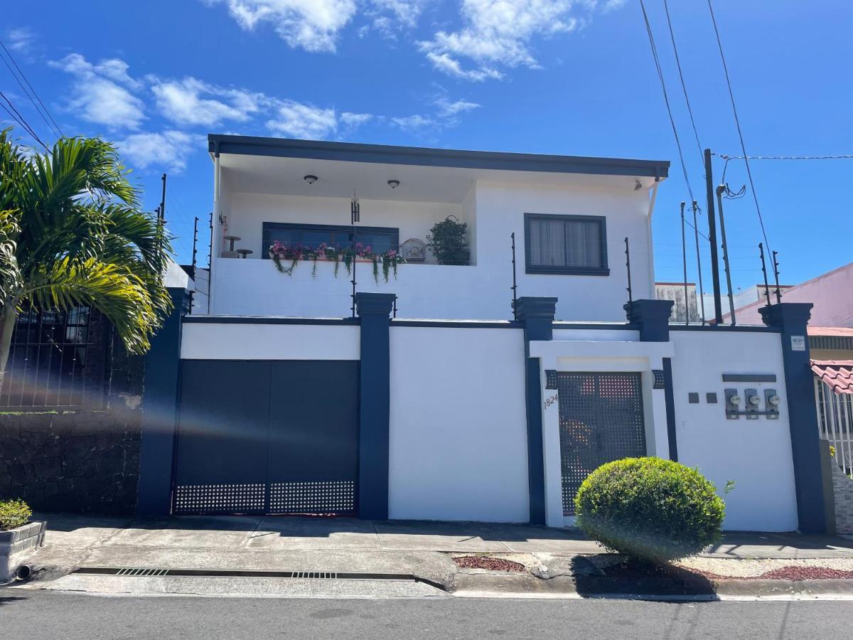 Alicia'S Place 10 Min From Airport Apartment Alajuela Exterior foto
